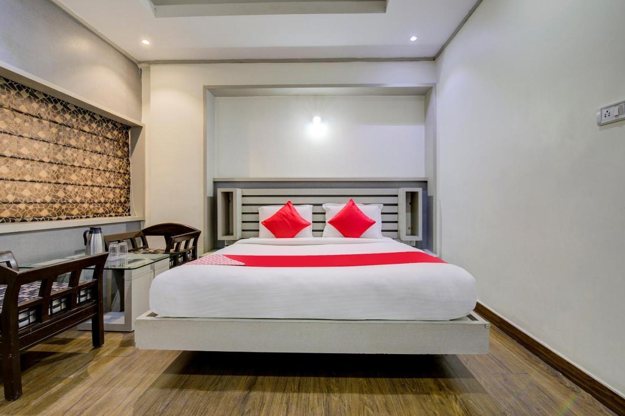 Oyo 1545 Hotel Shivani International Ahmedabad Exterior foto